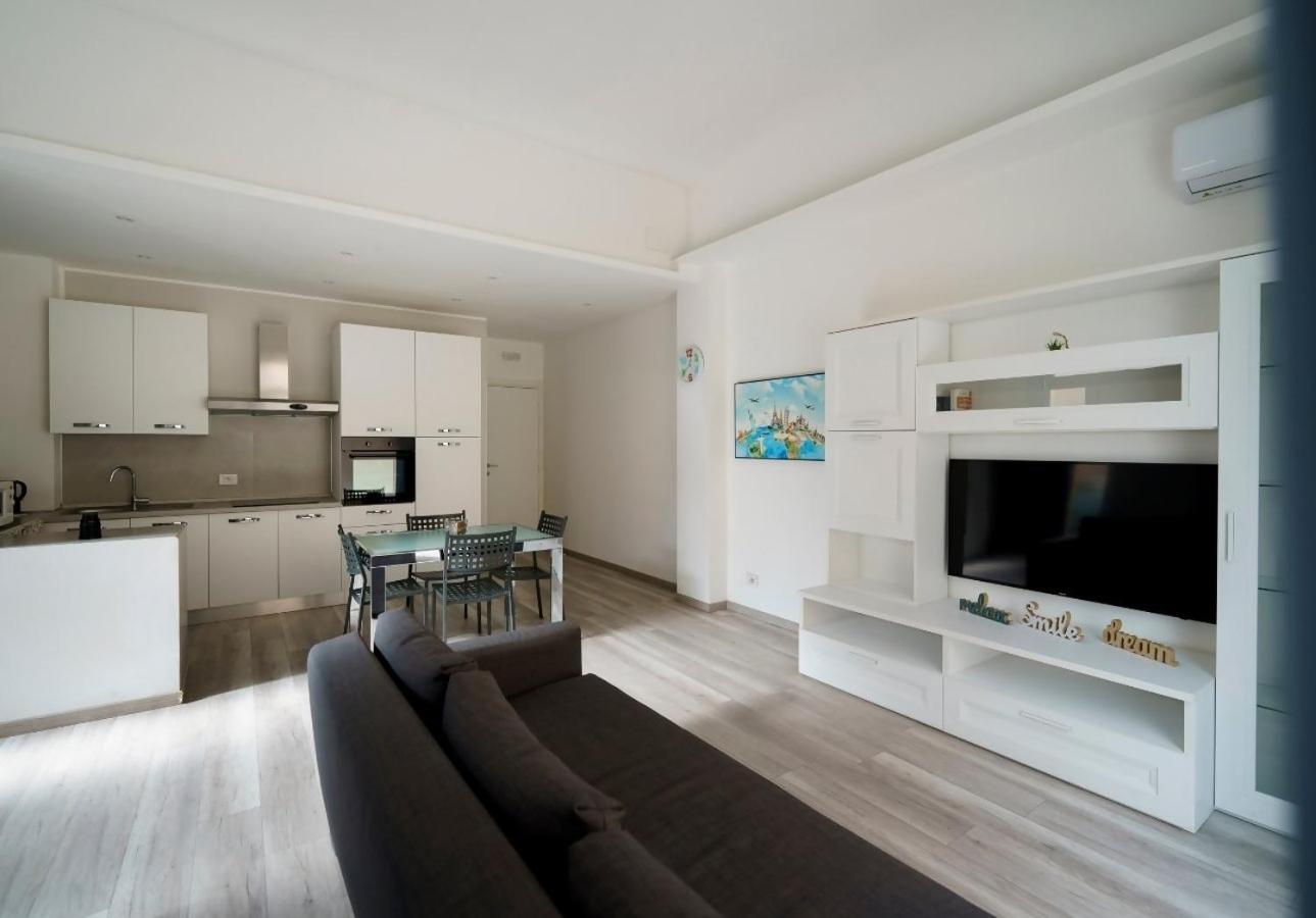 Guest Friends Apartment Trapani Exterior photo
